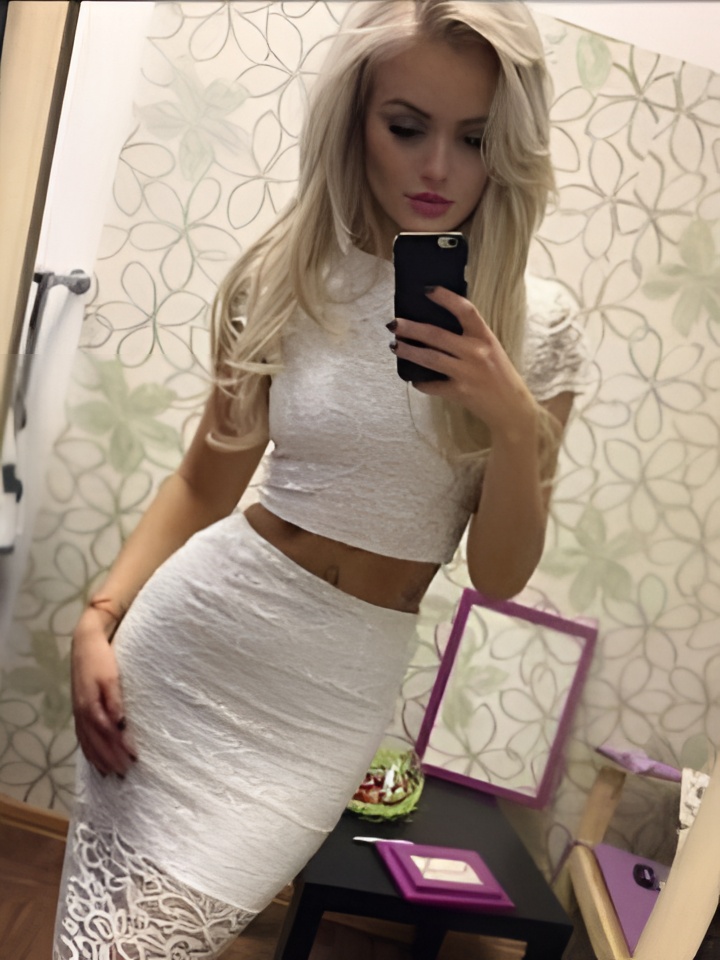 Эльмира привлекальеная девушка из Тамбова цена от 2500 руб