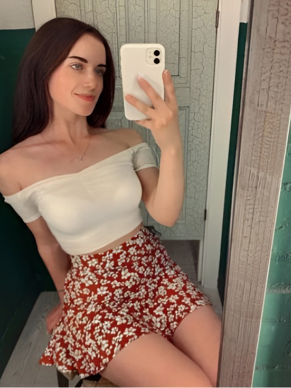 Фатима привлекательная девушка из Тамбова цена от 2500 руб