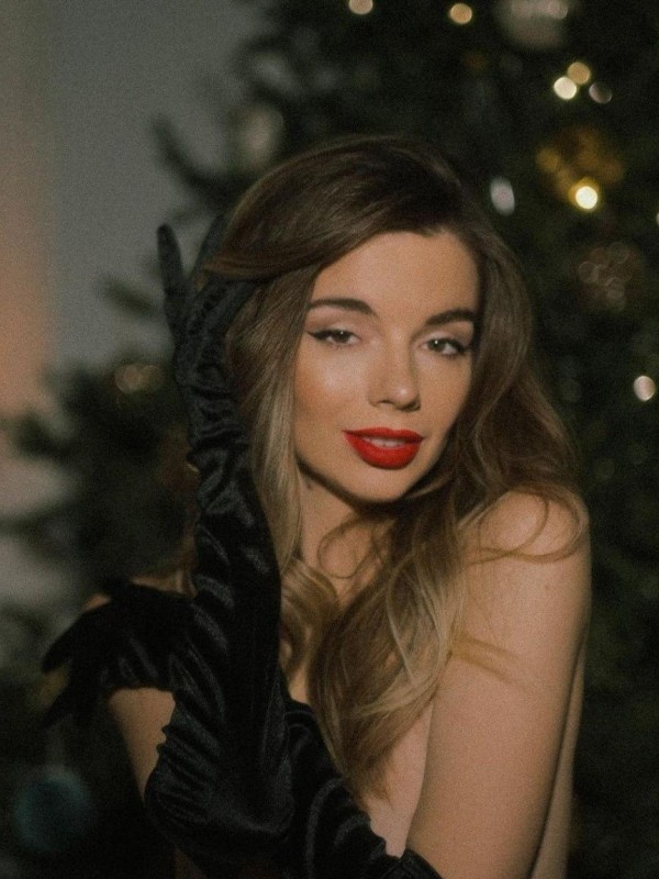 Карина фото 2